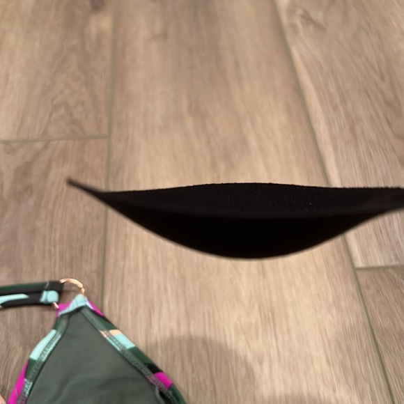 Macy’s NWT Junior’s Tropical Hula Honey Bikini Top Size XS Strappy Crisscross - Picture 8 of 16